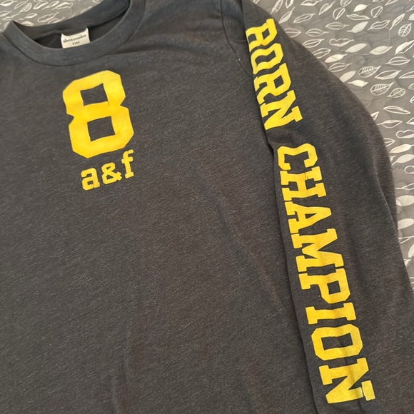 ABERCROMBIE KIDS long-sleeve graphic tee, Large - Picture 4 of 9